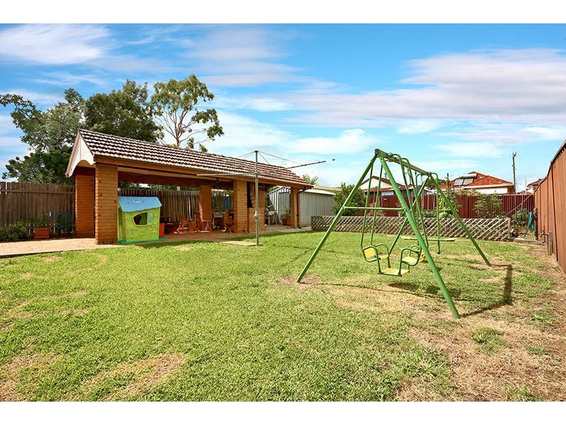 40 Rowley Street, Smithfield NSW 2164