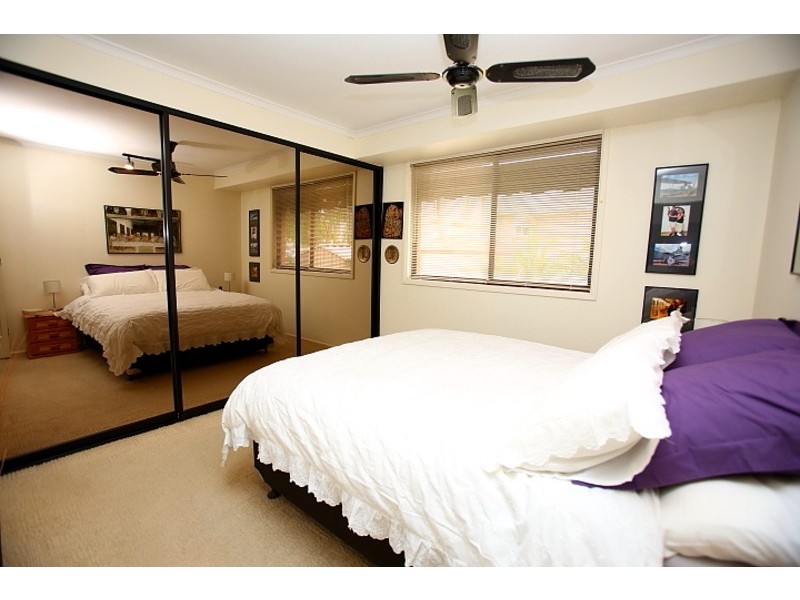 4 Kokoda Place, Bossley Park NSW 2176