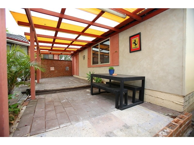 4 Kokoda Place, Bossley Park NSW 2176