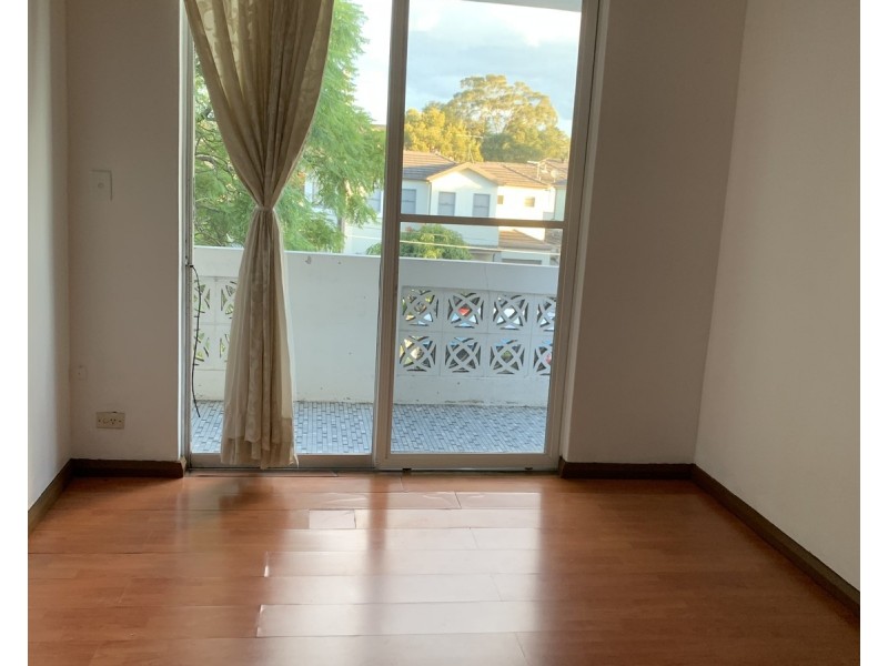 3/70 Hamilton Road, Fairfield NSW 2165