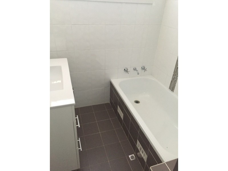 75 Bourke Street, Smithfield NSW 2164