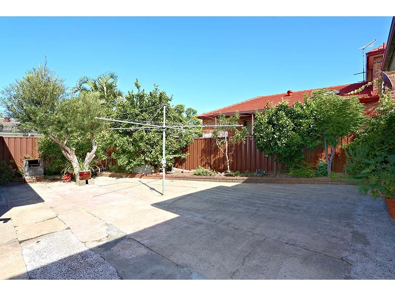 3 Tripoli Road, Fairfield West NSW 2165