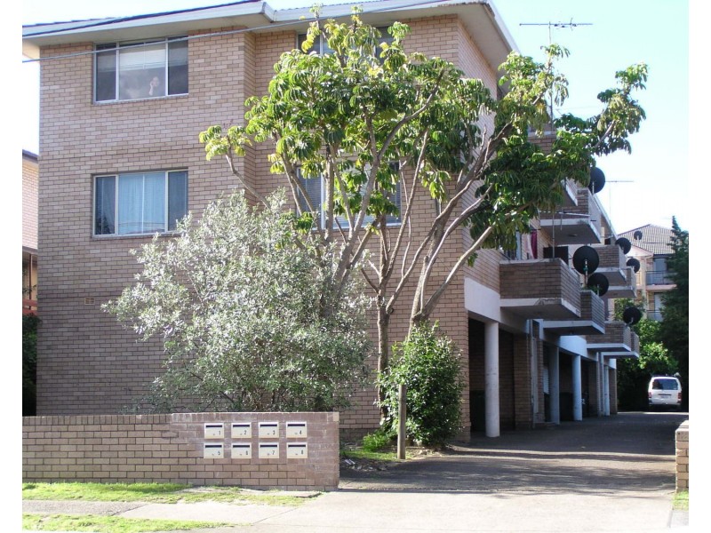 6/72 Harris Street, Fairfield NSW 2165