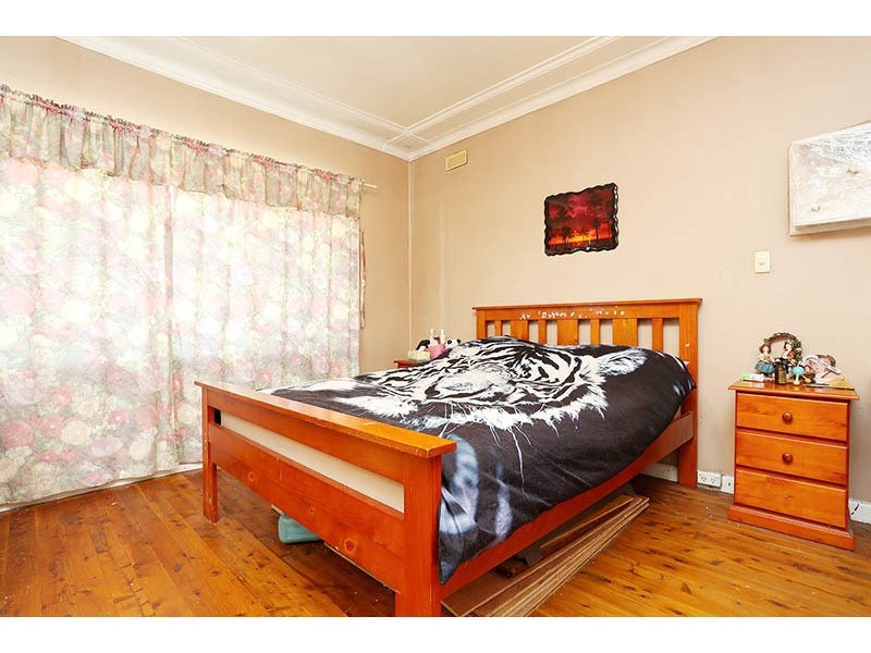 20 Kihilla Street, Fairfield Heights NSW 2165