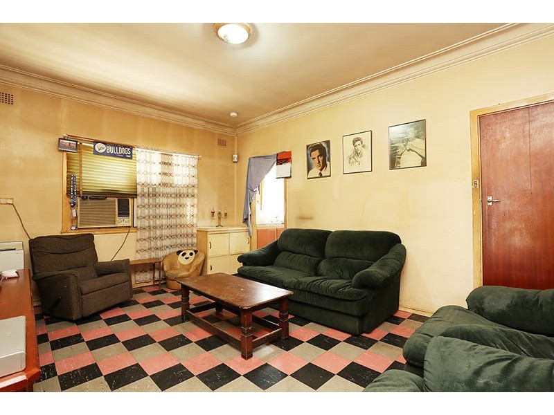 238  Polding Street, Smithfield NSW 2164