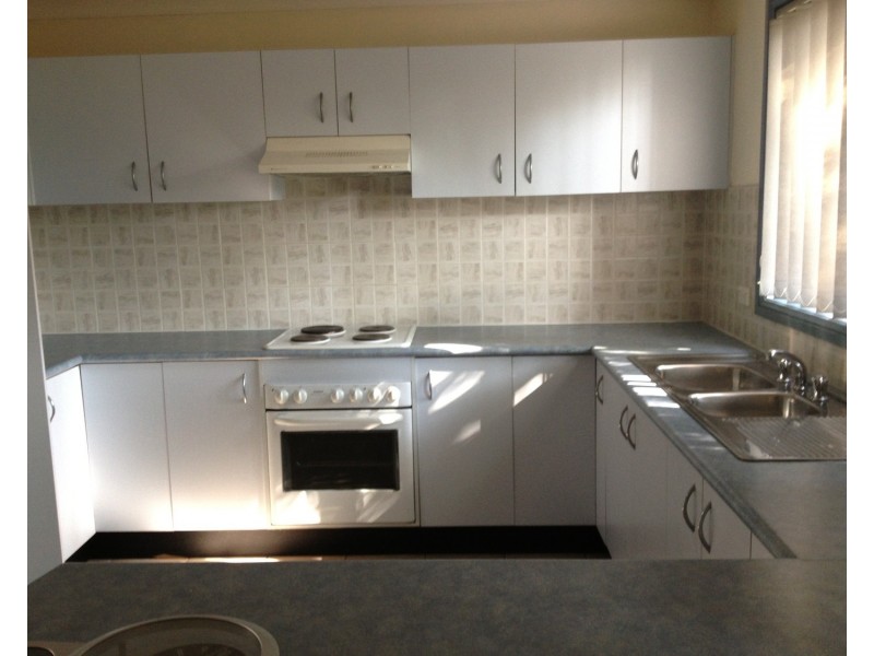 3/27 Rogan Crescent, Wakeley NSW 2176