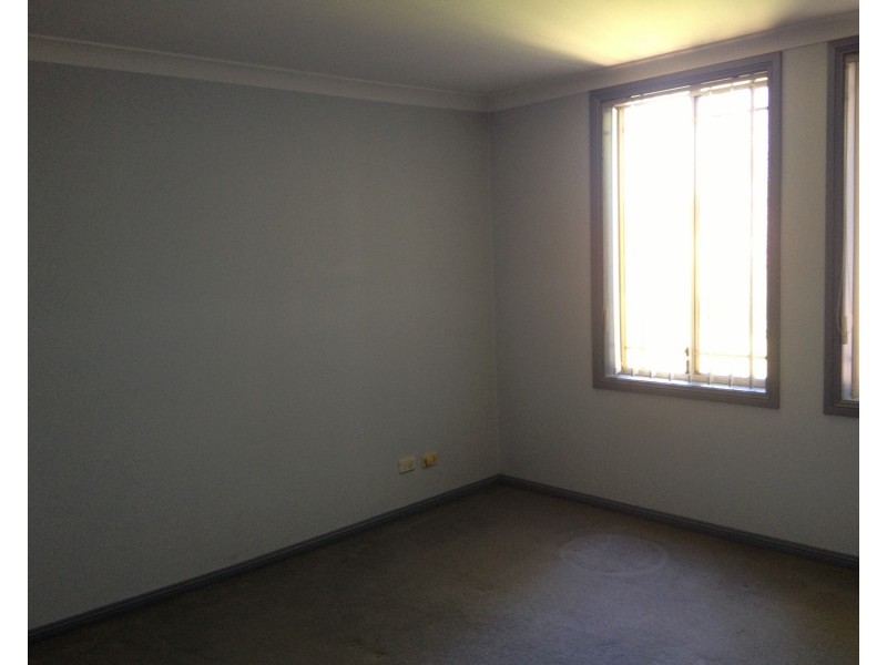 3/27 Rogan Crescent, Wakeley NSW 2176