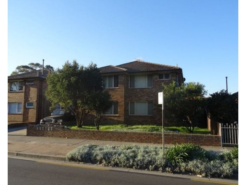 3/235 The Horsley Drive, Fairfield NSW 2165