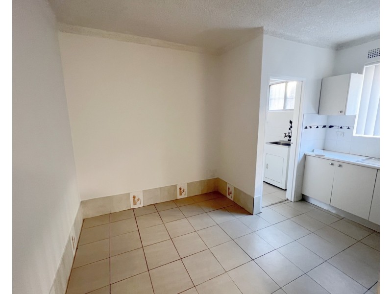 8/168 Sandal Crescent, Carramar NSW 2163