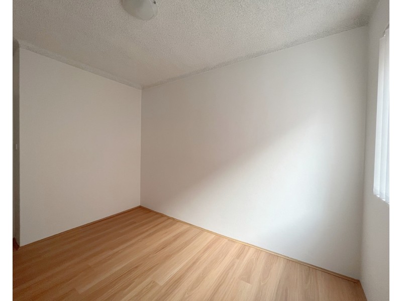 8/168 Sandal Crescent, Carramar NSW 2163