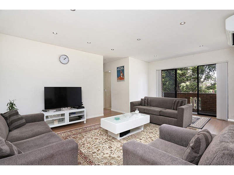 6/5A Fairlight Avenue, Fairfield NSW 2165