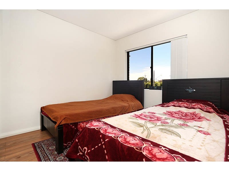 6/5A Fairlight Avenue, Fairfield NSW 2165