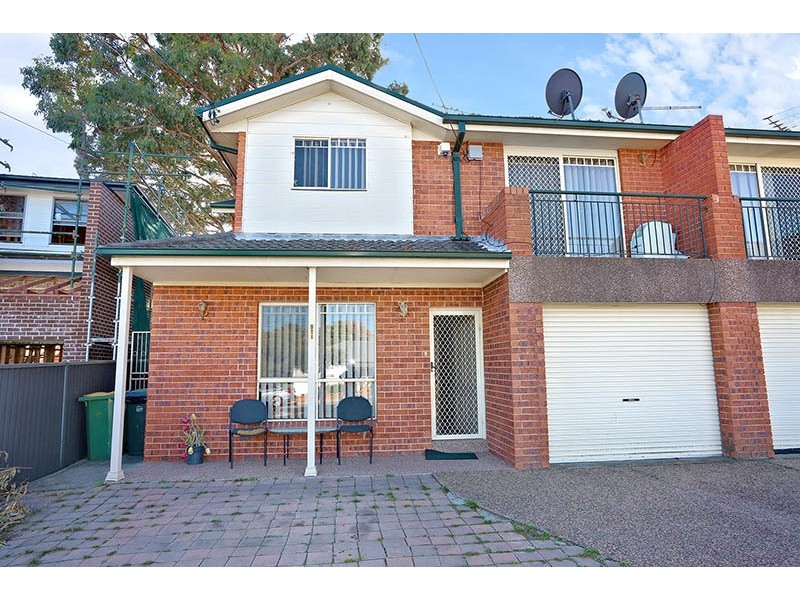 Fairfield West NSW 2165