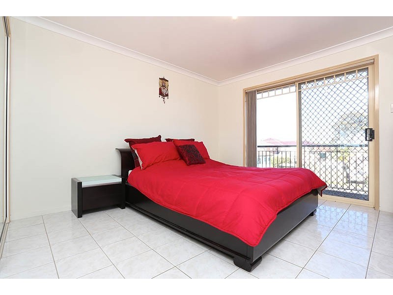 Fairfield West NSW 2165