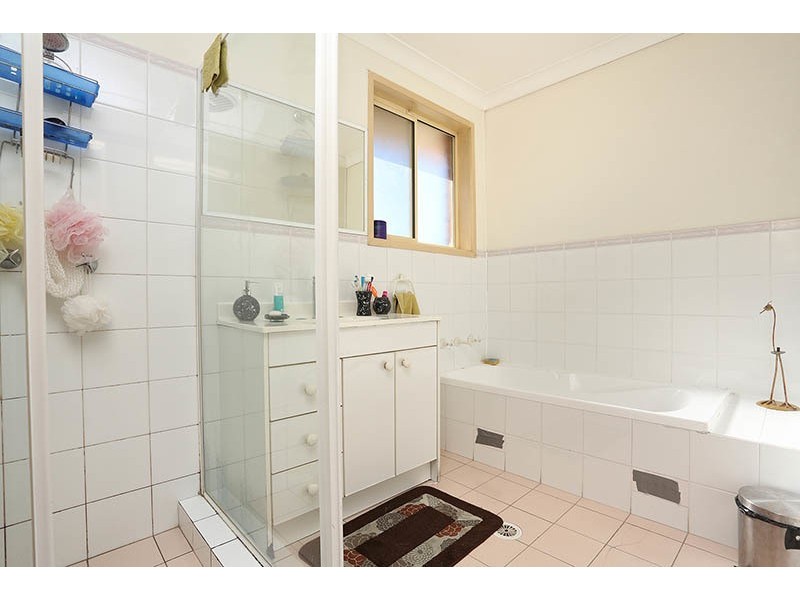 Fairfield West NSW 2165