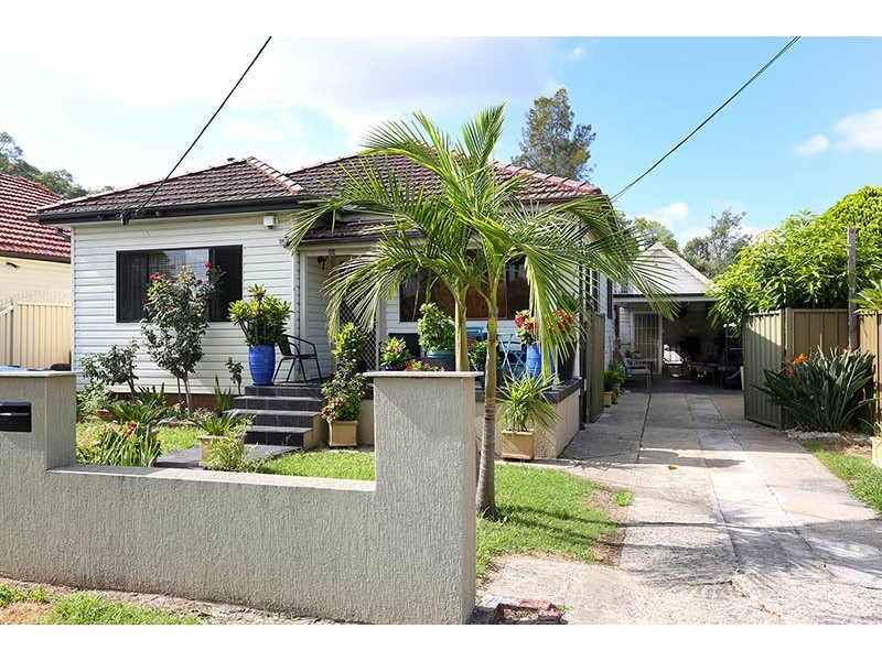 Fairfield East NSW 2165