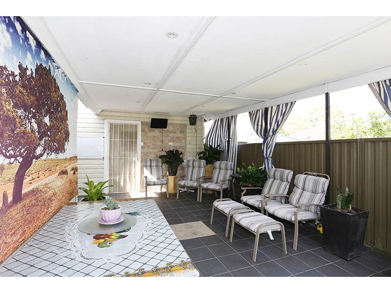 Fairfield East NSW 2165