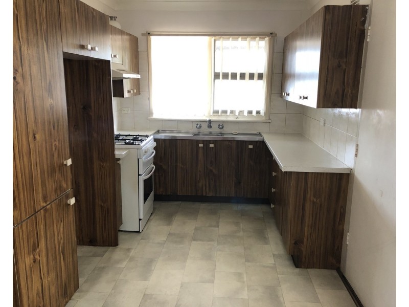 149 King Road, Fairfield West NSW 2165