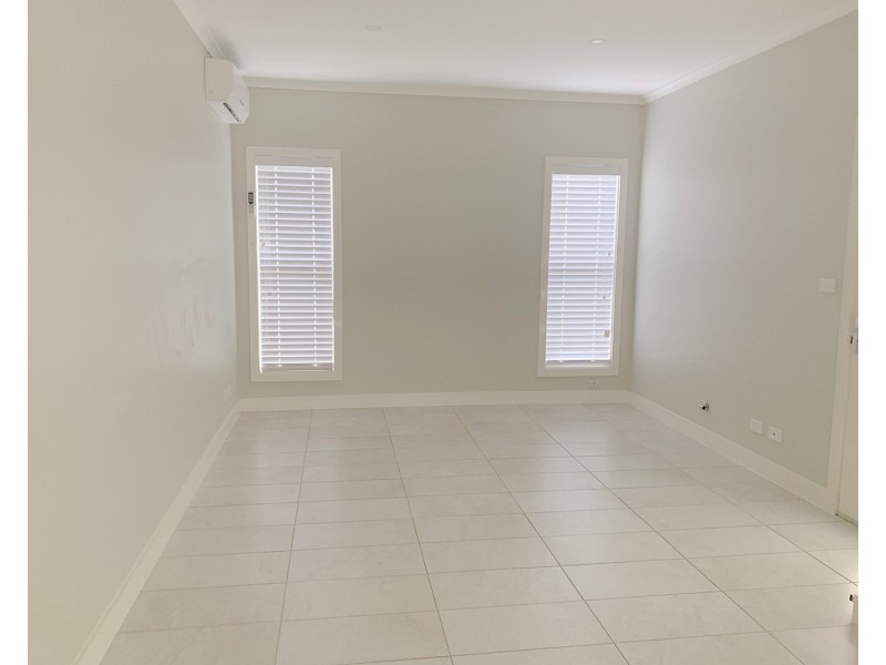 8A Wray Street, Fairfield NSW 2165