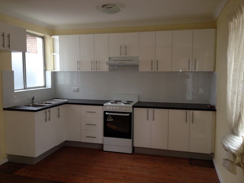 432 The Horsley Drive, Fairfield NSW 2165