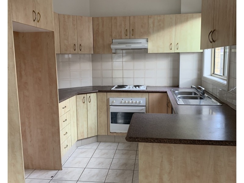 1/10 Dawson Street, Fairfield Heights NSW 2165