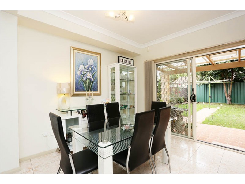 Fairfield West NSW 2165