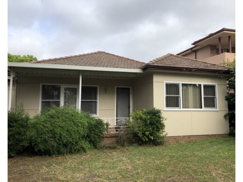 7 Wenden Street, Fairfield NSW 2165