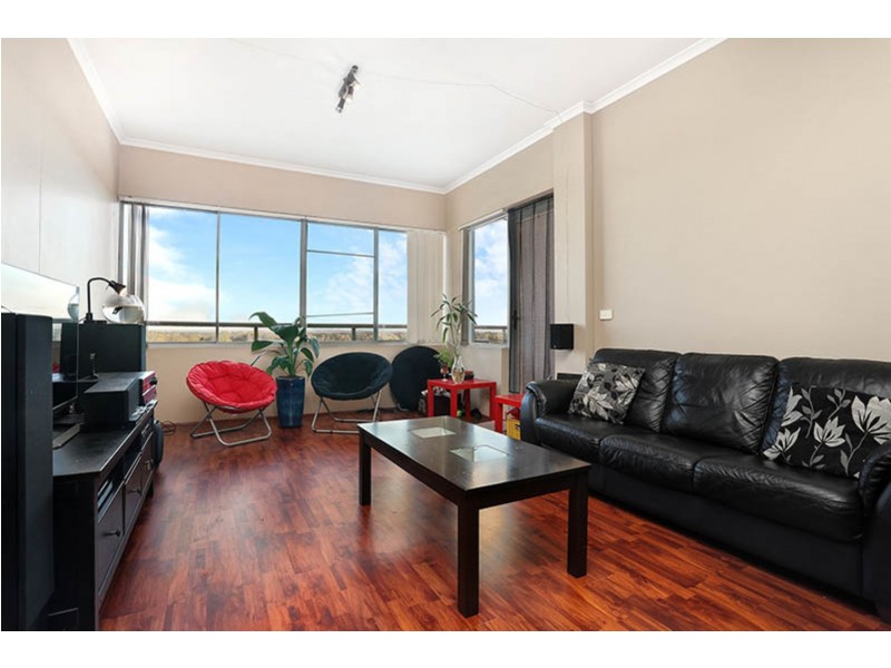 802/13  Spencer Street, Fairfield NSW 2165