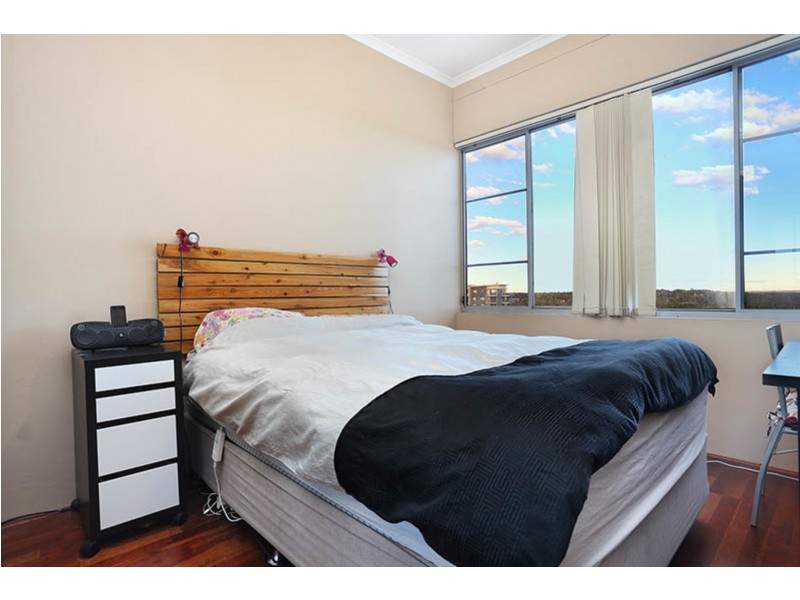 802/13  Spencer Street, Fairfield NSW 2165