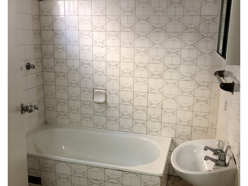 2/43 Copeland Street, Liverpool NSW 2170