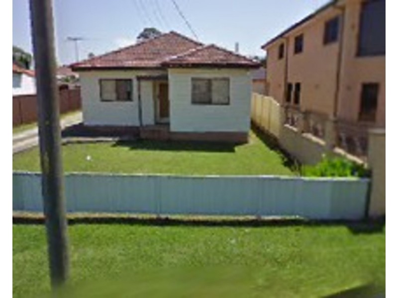 Fairfield NSW 2165