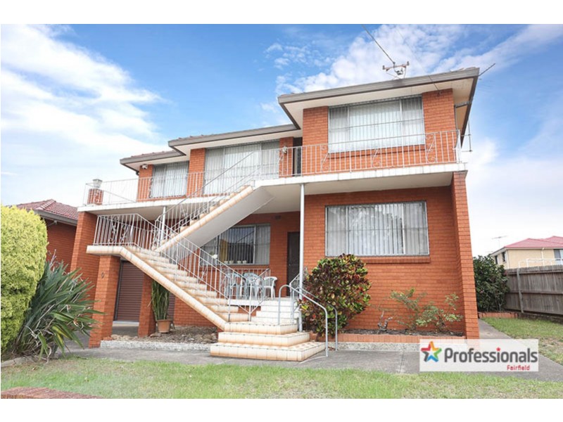 9 Thomas Street, Fairfield NSW 2165