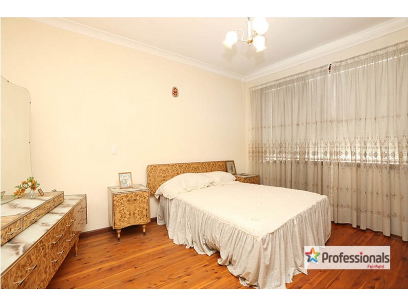 9 Thomas Street, Fairfield NSW 2165