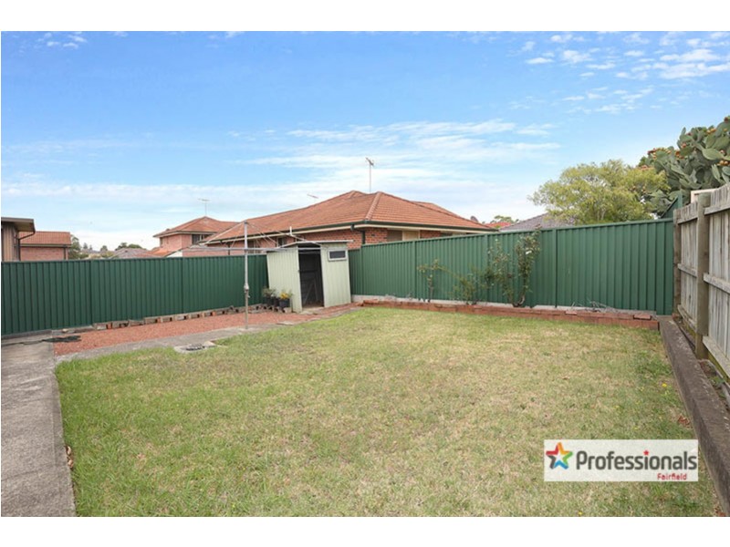 9 Thomas Street, Fairfield NSW 2165