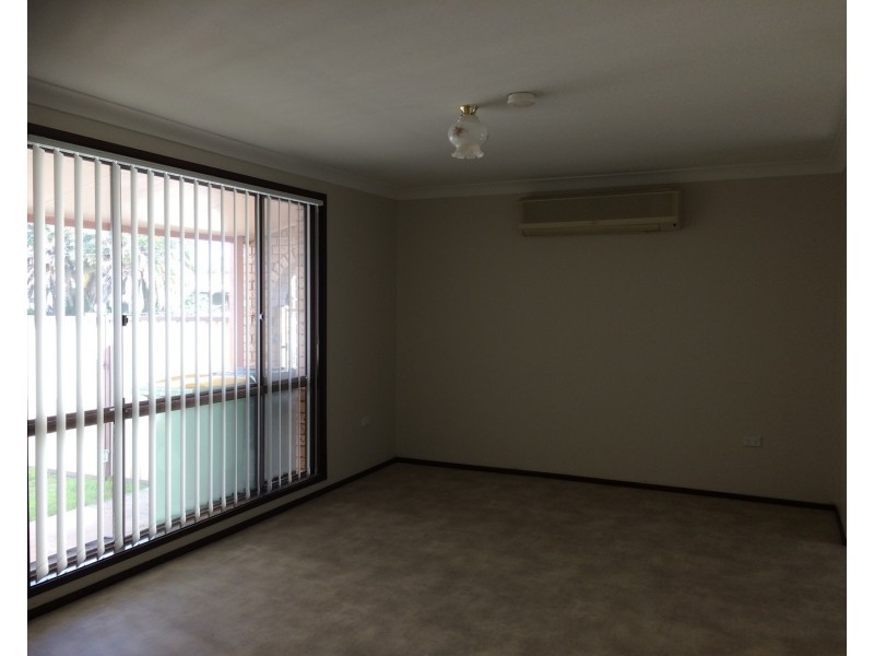 31 Earl Street, Canley Heights NSW 2166