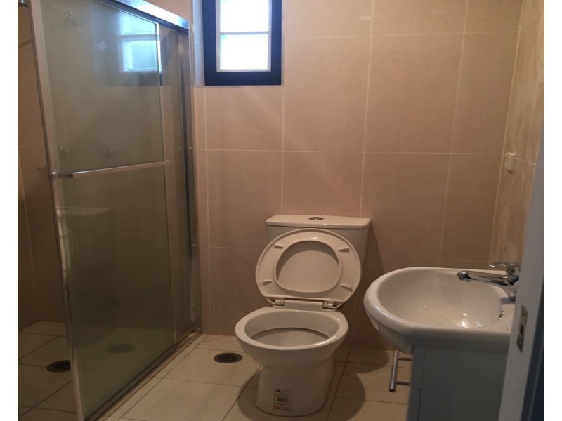 Fairfield West NSW 2165