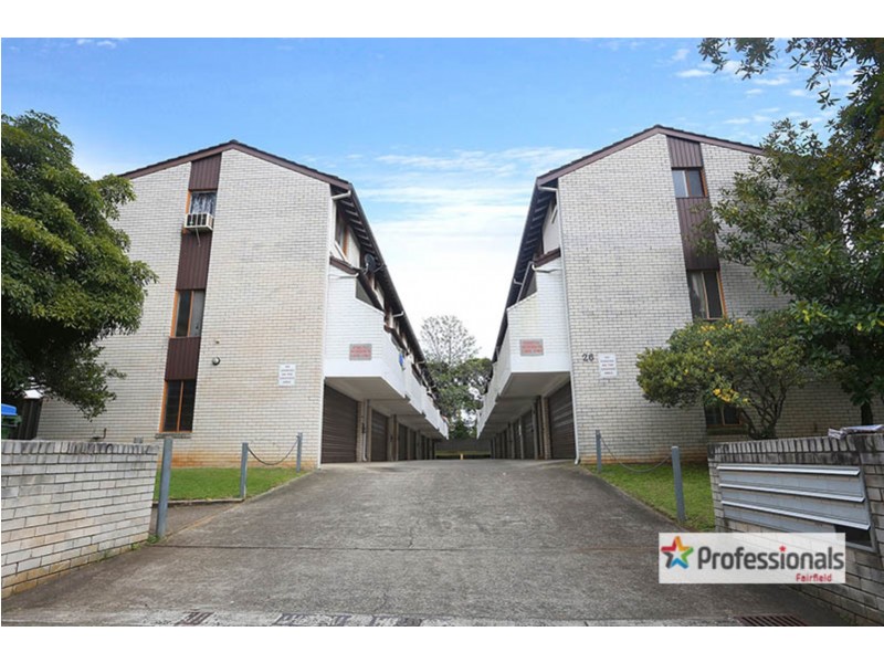 15/26 York Street, Fairfield NSW 2165