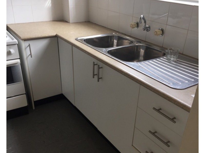 8/7 Lackey Street, Fairfield NSW 2165