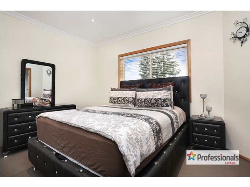 37 Rosedale Street, Canley Heights NSW 2166