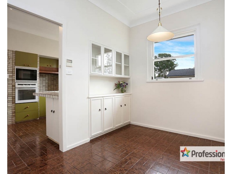 2-10 Yeronga Close, St Johns Park NSW 2176