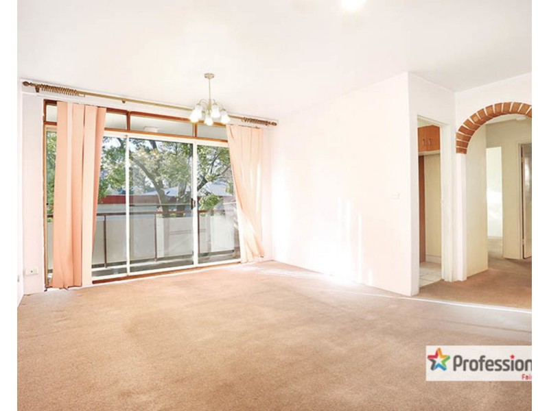 14/127 The Crescent, Fairfield NSW 2165