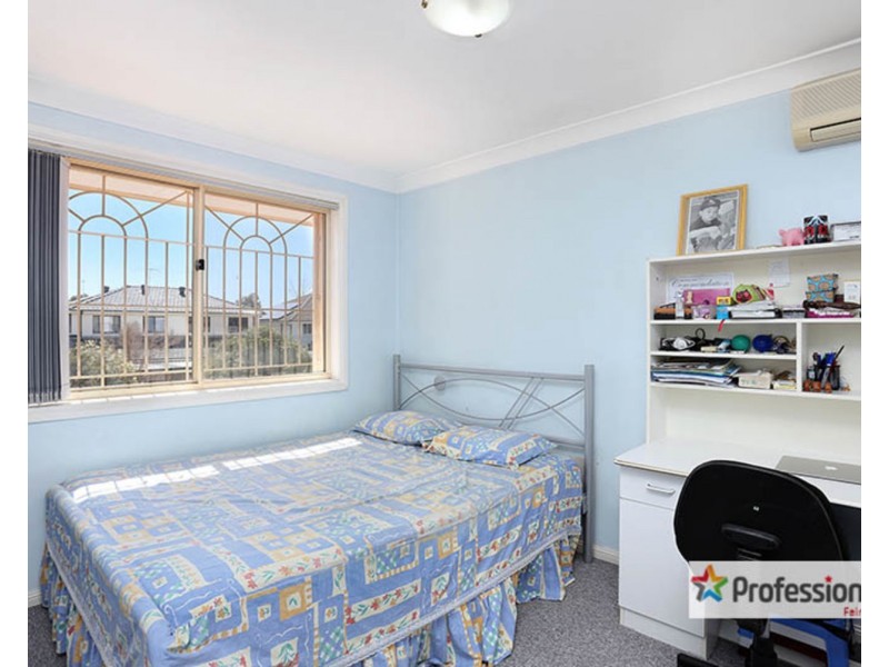 35 George Street, Canley Heights NSW 2166
