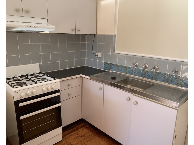 2/242 Fairfield Street, Fairfield NSW 2165