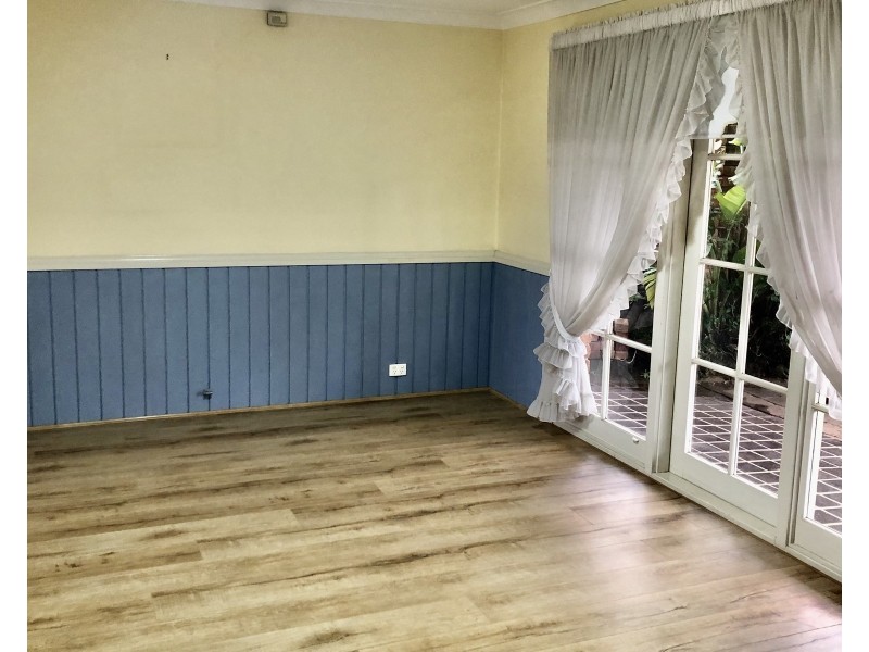 26 Sadlier Crescent, Fairfield West NSW 2165