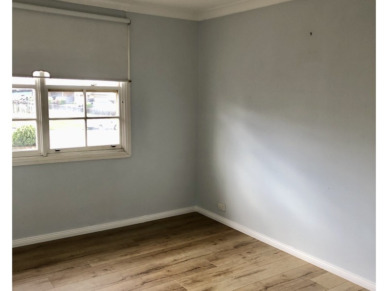 26 Sadlier Crescent, Fairfield West NSW 2165