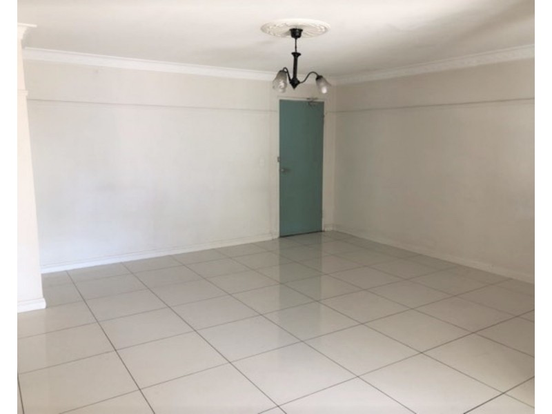 8/12-14 Newman Street, Merrylands NSW 2160