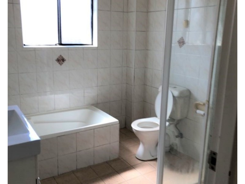 8/12-14 Newman Street, Merrylands NSW 2160