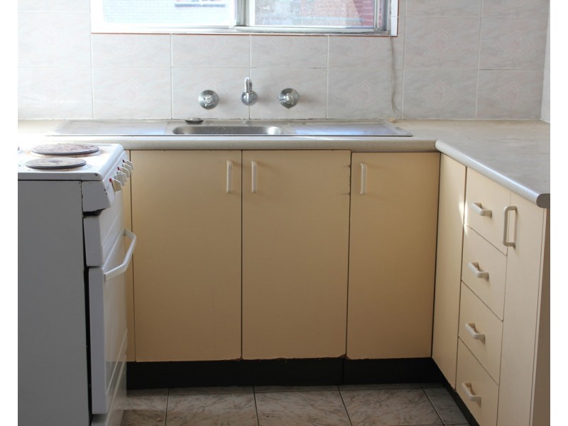 1/64 Hamilton Road, Fairfield NSW 2165