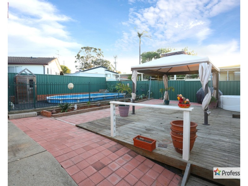 359 Polding Street, Fairfield West NSW 2165