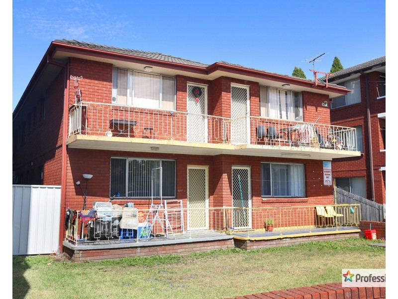 1/65 Smart Street, Fairfield NSW 2165